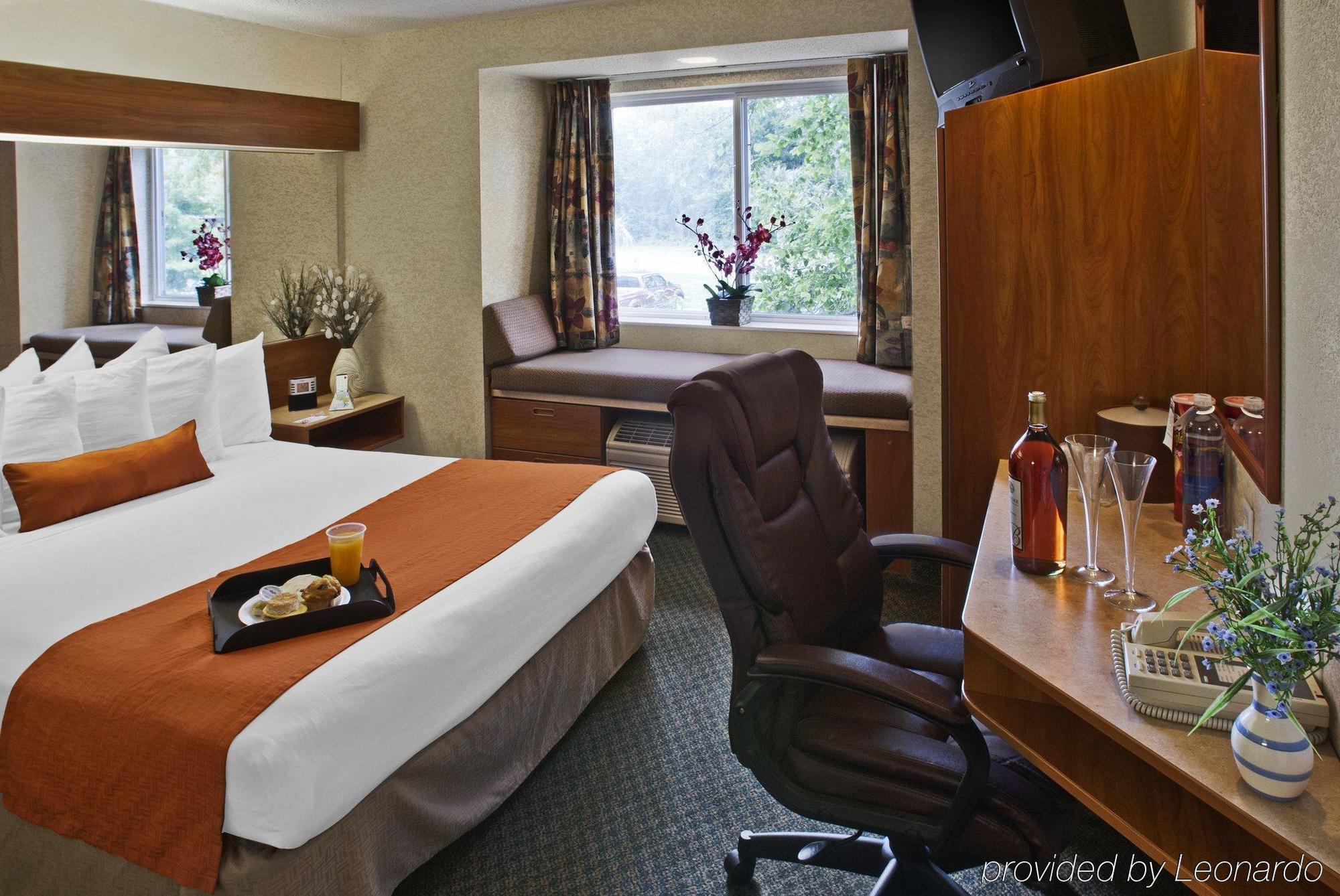 Microtel Inn & Suites By Wyndham Brunswick Rom bilde