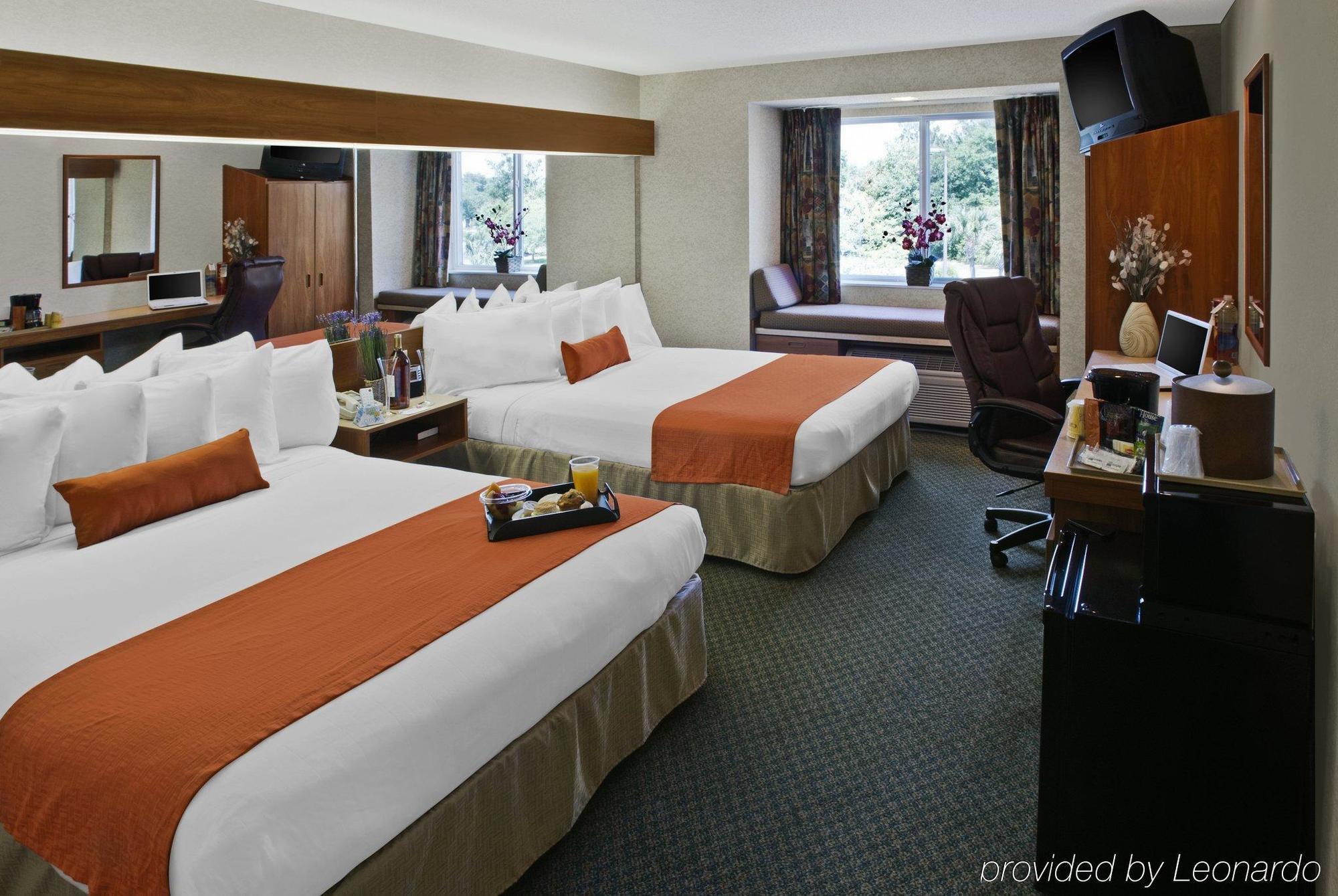 Microtel Inn & Suites By Wyndham Brunswick Rom bilde